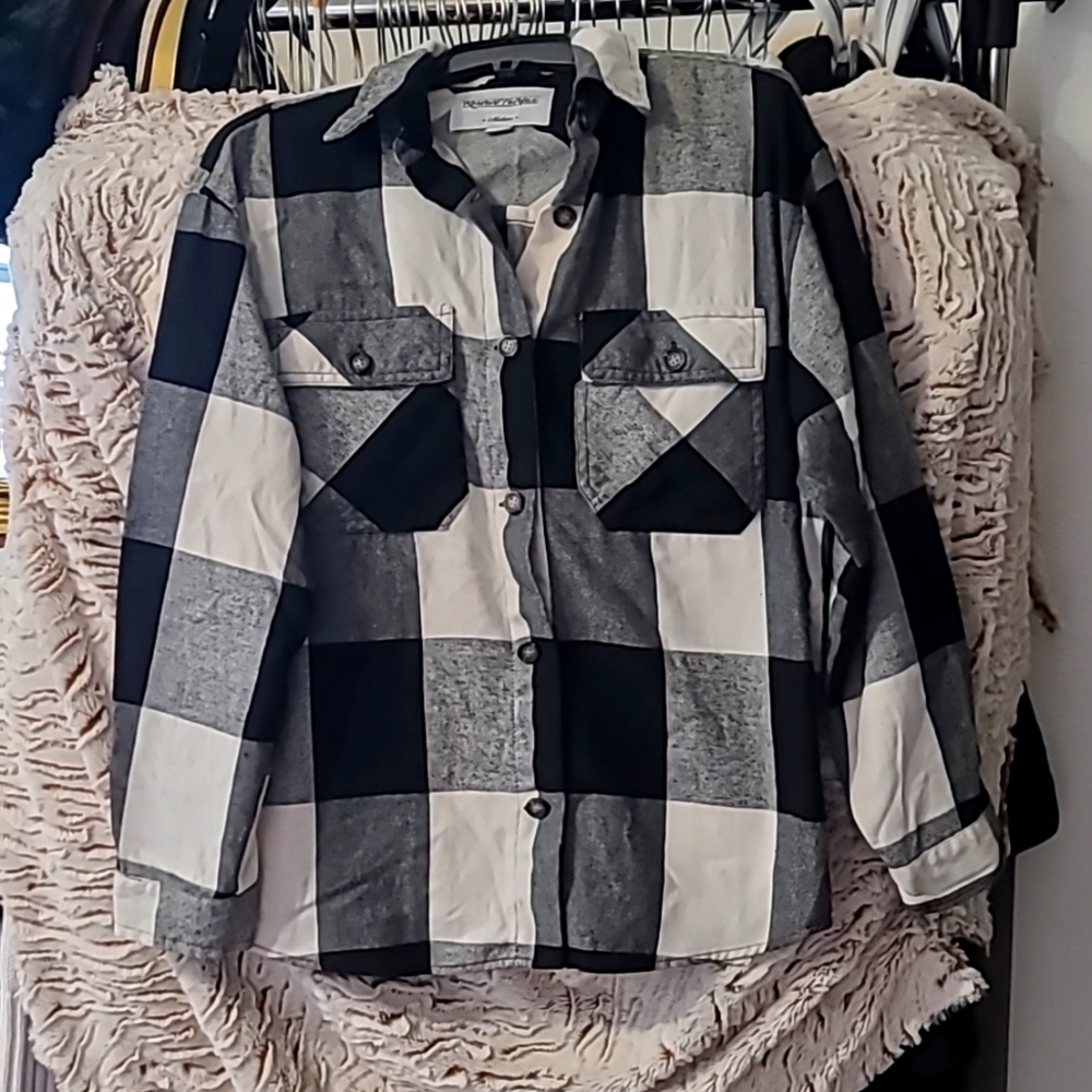 Flannel plaid shirt